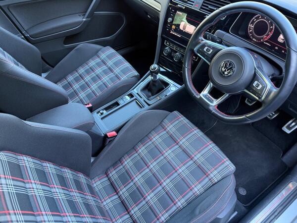Volkswagen Golf 2.0 TSI GTI Performance Euro 6 (s/s) 5dr at 7th