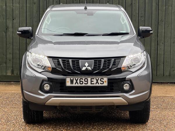 Mitsubishi L200 2.4 DI-D DC Challenger Auto 4WD Euro 6 4dr