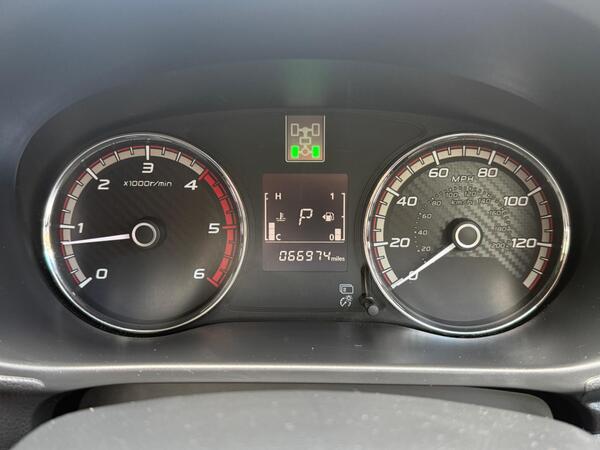 Mitsubishi L200 2.4 DI-D DC Barbarian Pickup Double Cab 4dr Diesel Auto 4WD Euro 6 (178 ps) at 16th
