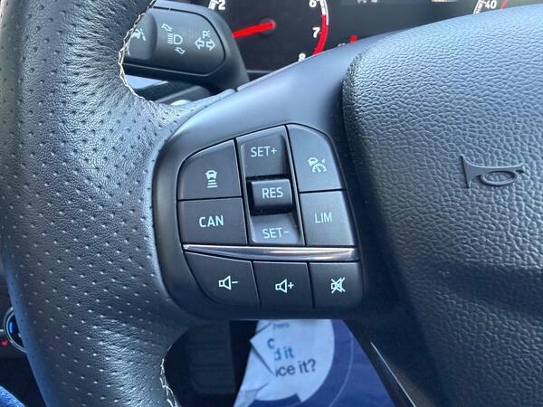 Ford Focus 2.3T EcoBoost ST Euro 6 (s/s) 5dr at 43th