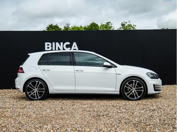 VOLKSWAGEN GOLF GTD S-A - Image 3