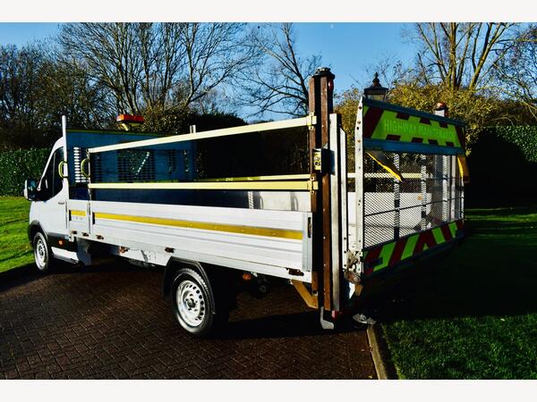 2022(22) Ford Transit Chassis Cab 350 Dropside HD Leader RWD L4 Euro 6