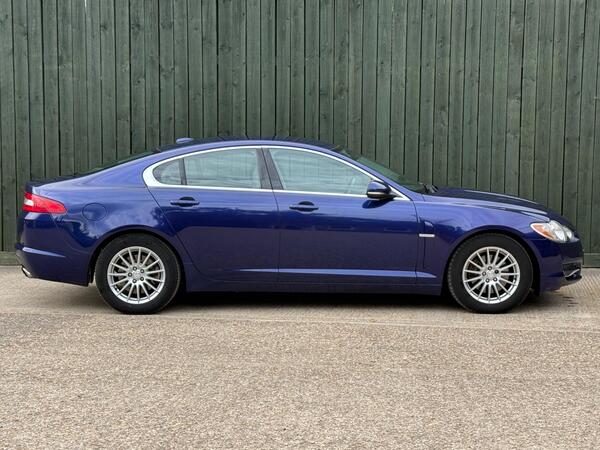 Jaguar XF 3.0 V6 Luxury Auto Euro 4 4dr