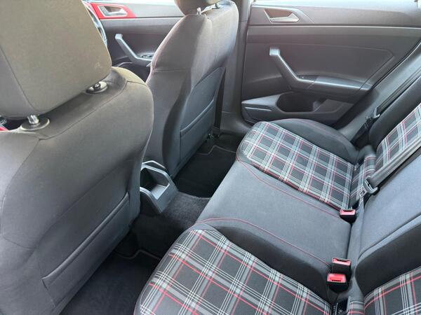 Volkswagen Polo 2.0 TSI GTI DSG Euro 6 (s/s) 5dr at 5th