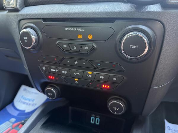Ford Ranger 3.2 TDCi Wildtrak Auto 4WD Euro 5 4dr at 34th