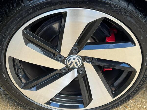 Volkswagen Golf 2.0 TSI GTI Performance Euro 6 (s/s) 5dr at 55th