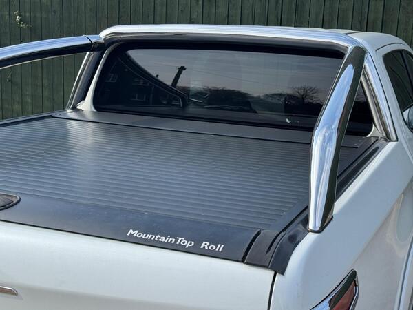 Mitsubishi L200 2.4 DI-D DC Barbarian Auto 4WD Euro 6 4dr