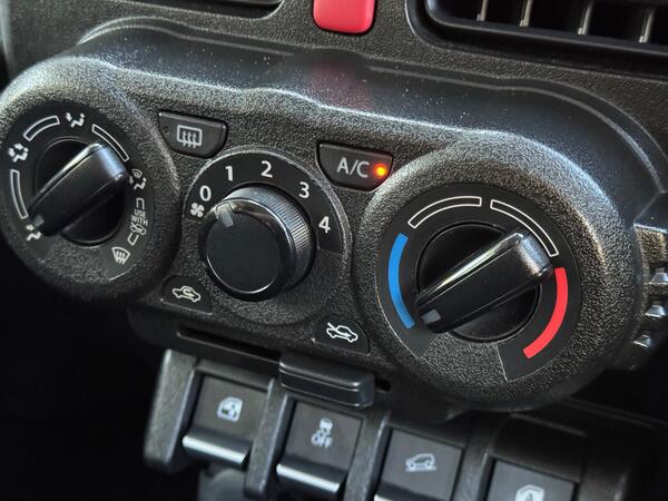 Suzuki Jimny 1.5 LCV ALLGRIP Euro 6 3dr at 12th
