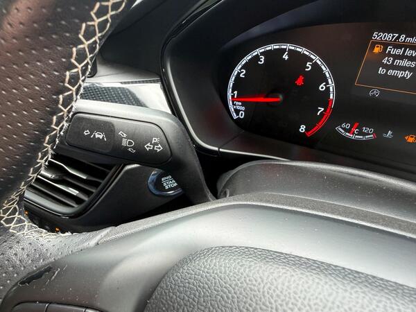 Ford Focus 2.3T EcoBoost ST Euro 6 (s/s) 5dr at 32th