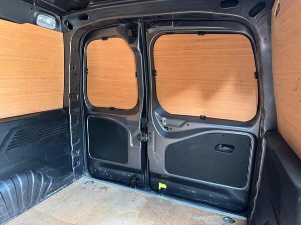 Peugeot Partner 1.5 BlueHDi 1000 Professional Premium Standard Panel Van SWB Euro 6 5dr