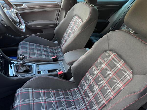 Volkswagen Golf 2.0 TSI GTI Performance Euro 6 (s/s) 5dr