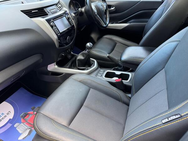 Nissan Navara 2.3 dCi N-Guard 4WD Euro 6 (s/s) 4dr at 10th