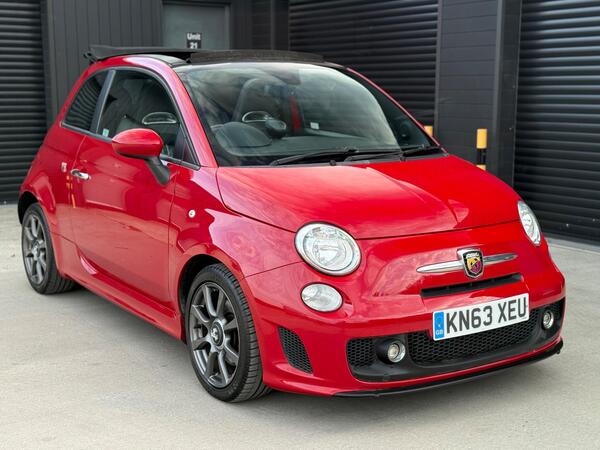 Abarth 500C 1.4 T-Jet Euro 5 2dr - Image 3