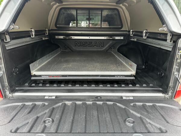 Nissan Navara 2.3 dCi N-Guard 4WD Euro 6 (s/s) 4dr at 44th