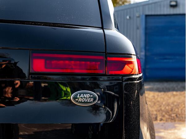 LAND ROVER R-ROVER SPORT FRST ED D MHEV A - Image 9