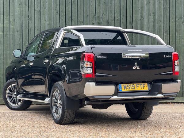 Mitsubishi L200 2.2 DI-D DC Barbarian Auto 4WD Euro 6 (s/s) 4dr at 11th