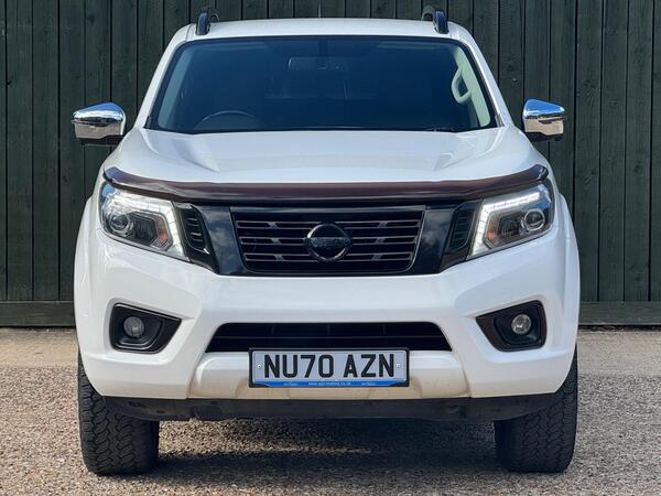 Nissan Navara 2.3 dCi Tekna Auto 4WD Euro 6 4dr at 3th