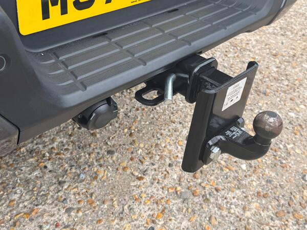 Ford Ranger 3.0 TD V6 EcoBlue Wildtrak Auto 4WD Euro 6 (s/s) 4dr at 38th