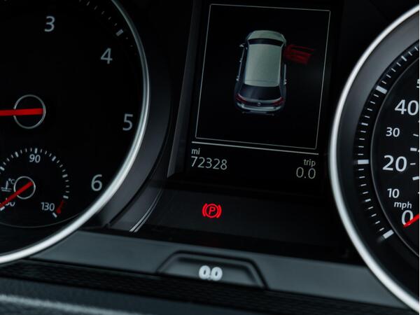 VOLKSWAGEN GOLF GTD S-A - Image 24