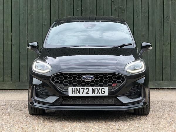 Ford Fiesta 1.5T EcoBoost ST-3 Euro 6 (s/s) 5dr at 4th