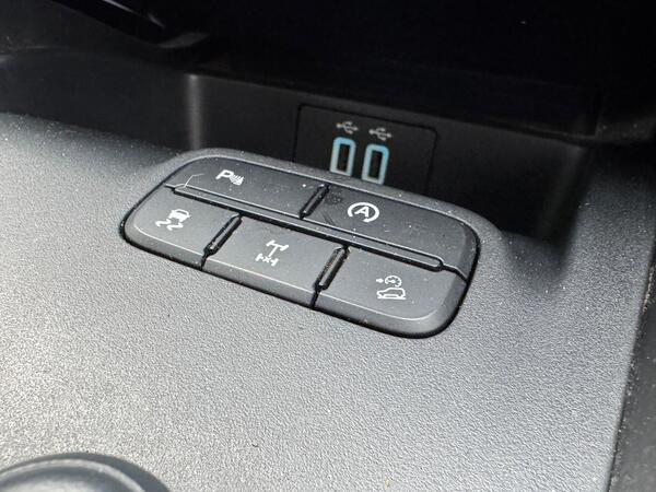 Ford Ranger 2.0 EcoBlue Wildtrak Auto 4WD Euro 6 (s/s) 4dr at 26th