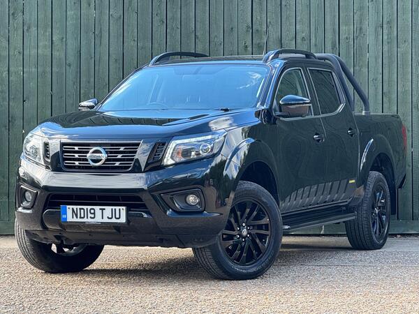 Nissan Navara 2.3 dCi N-Guard 4WD Euro 6 (s/s) 4dr at 6th