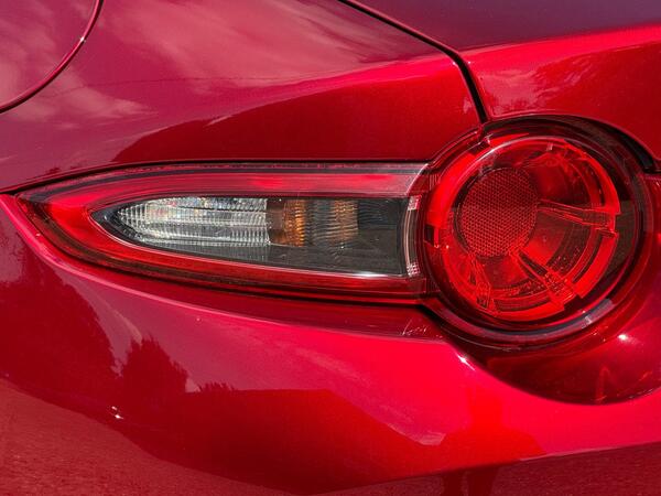 Mazda MX-5 1.5 SKYACTIV-G Sport Nav+ Euro 6 2dr at 39th
