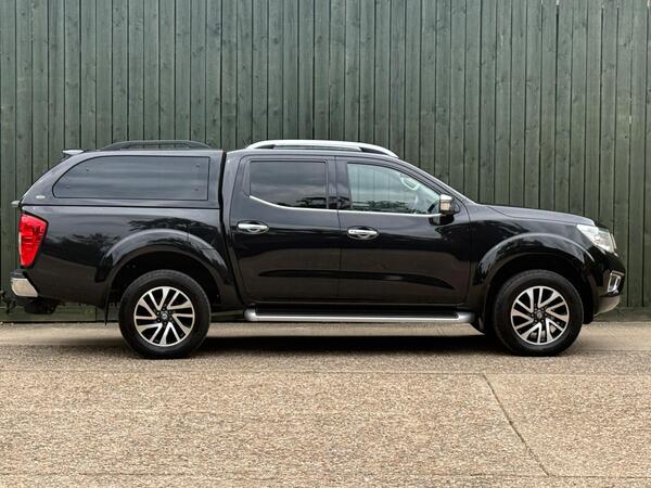 Nissan Navara 2.3 dCi Tekna Auto 4WD Euro 6 4dr at 20th
