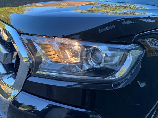 Ford Ranger 2.2 TDCi Limited 1 4WD Euro 5 (s/s) 4dr (Eco Axle) at 36th
