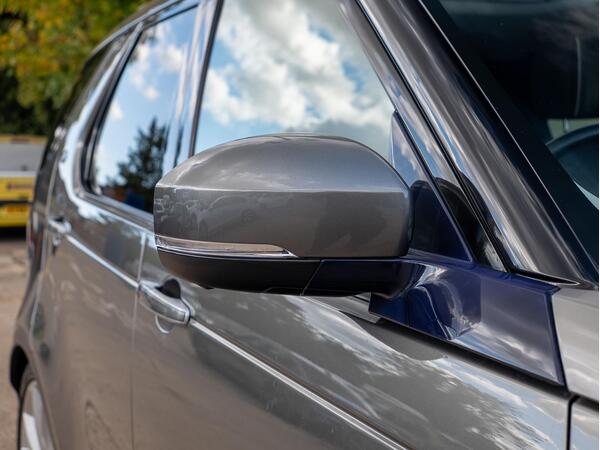 LAND ROVER DISCOVERY LUXURY HSE SD4 AUTO - Image 16