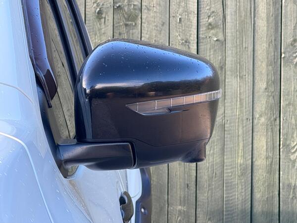 Nissan Navara 2.3 dCi N-Guard 4WD Euro 6 (s/s) 4dr at 44th