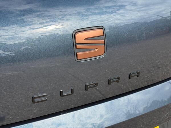 SEAT Leon 2.0 TSI Cupra 290 Lux DSG Euro 6 (s/s) 5dr at 41th