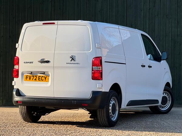 Peugeot Expert 2.0 BlueHDi 1400 Professional Premium Standard Panel Van MWB Euro 6 (s/s) 6dr