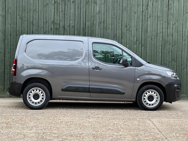 Citroen Berlingo 1.5 BlueHDi 1000 Enterprise Edition M SWB Euro 6 (s/s) 5dr at 9th