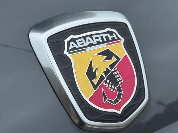 Abarth 595 1.4 T-Jet Turismo 70th Euro 6 3dr at 52th