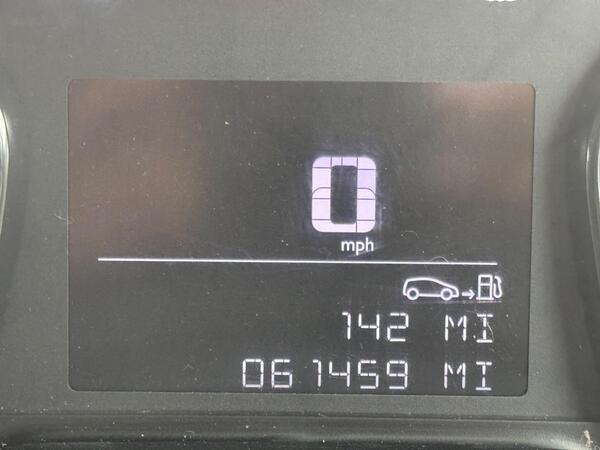 Peugeot Expert 2.0 BlueHDi 1400 Professional Plus Standard Panel Van MWB Euro 6 (s/s) 6dr at 29th