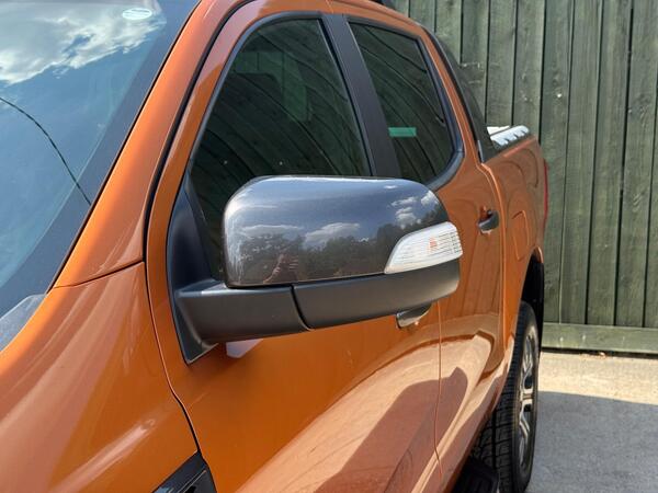 Ford Ranger 3.2 TDCi Wildtrak Auto 4WD Euro 5 4dr at 35th