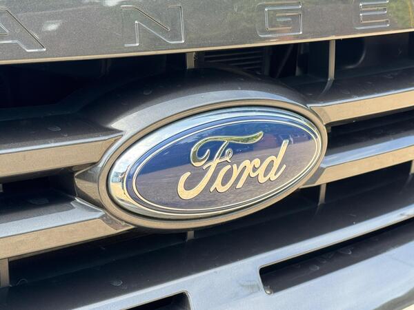 Ford Ranger 3.2 TDCi Wildtrak Auto 4WD Euro 6 (s/s) 4dr at 59th