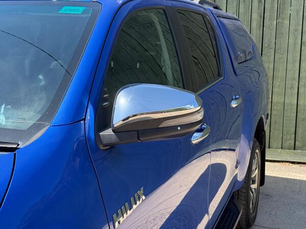 Toyota Hilux 2.4 D-4D Invincible Auto 4WD Euro 6 (s/s) 4dr (TSS) at 41th