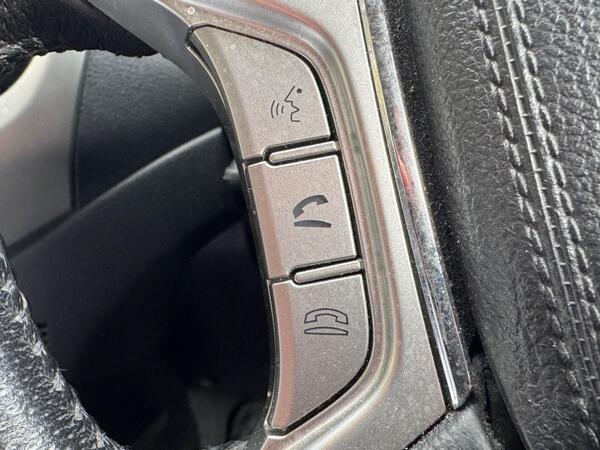 Mitsubishi L200 2.4 DI-D DC Barbarian 4WD Euro 6 4dr at 26th