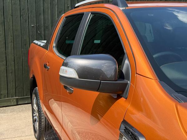 Ford Ranger 3.2 TDCi Wildtrak Auto 4WD Euro 5 4dr at 33th