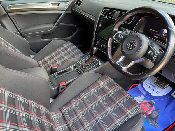 Volkswagen Golf 2.0 TSI GTI Performance DSG Euro 6 (s/s) 5dr at 4th