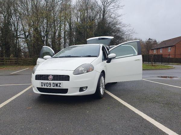 Fiat Grande Punto used cars for sale in Hinckley