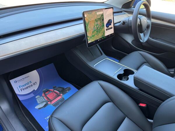 Tesla Model 3 (Dual Motor) Long Range Auto 4WDE 4dr at 11th