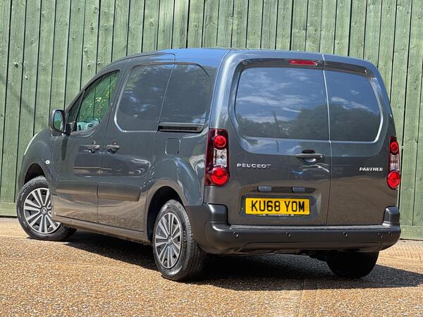 Peugeot Partner 1.6 BlueHDi 651 Professional L1 5dr