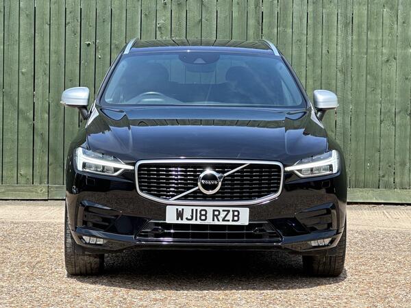 Volvo XC60 2.0 D4 R-Design Pro Auto AWD Euro 6 (s/s) 5dr at 5th
