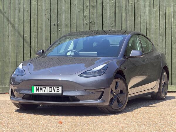 Tesla Model 3 (Dual Motor) Long Range Auto 4WDE 4dr