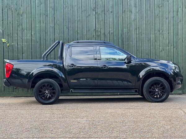 Nissan Navara 2.3 dCi N-Guard 4WD Euro 6 (s/s) 4dr at 17th