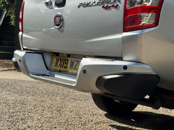 Fiat Fullback 2.4D Cross 4WD Euro 6 4dr at 48th