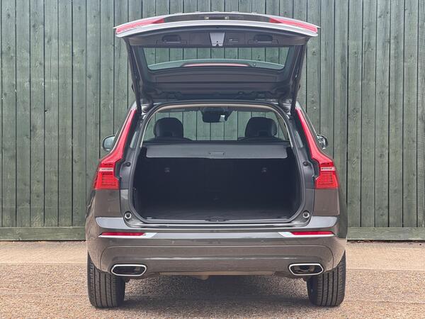 Volvo XC60 2.0 D4 Inscription Auto AWD Euro 6 (s/s) 5dr at 44th